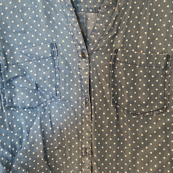 Blue/white Polka dot chambray button up - Picture 2 of 6